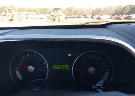 2008 Ford Explorer Xlt from USA, damaged, VIN 1FMEU73E28UA09633